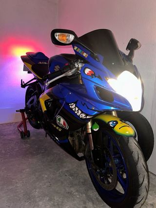 Suzuki GSXR 600 K7