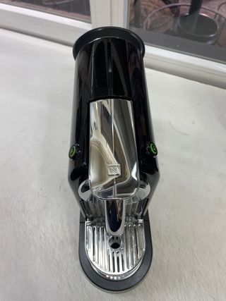 CAFETERA NESPRESSO CITIZ