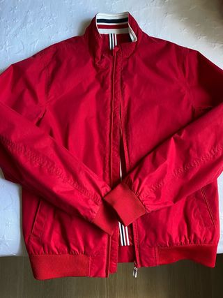 Chaqueta deportiva niño roja talla s 