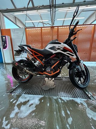 KTM DUKE 125 2019