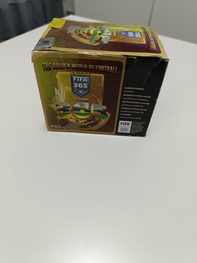 Cromos de fútbol FIFA 365 2025