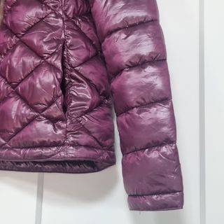 Cazadora acolchada malva satinada
