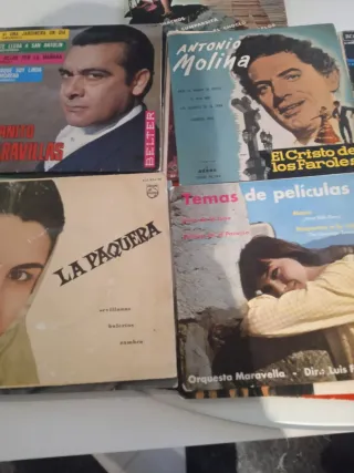 Vendo discos de vinilo desconozco precios