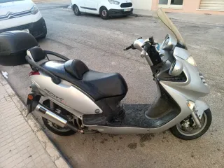 Ciclomotor Kymco Grand 125