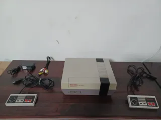 Nintendo NES Completa Beige