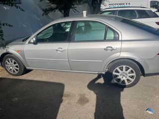 Ford Mondeo 2001