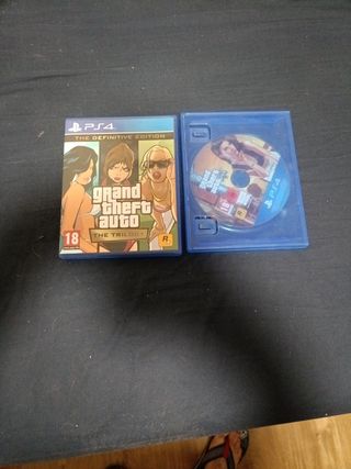 PS4 Slim Sony Negra con más cosas
