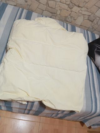 Chaqueta Zara Beige Plumas