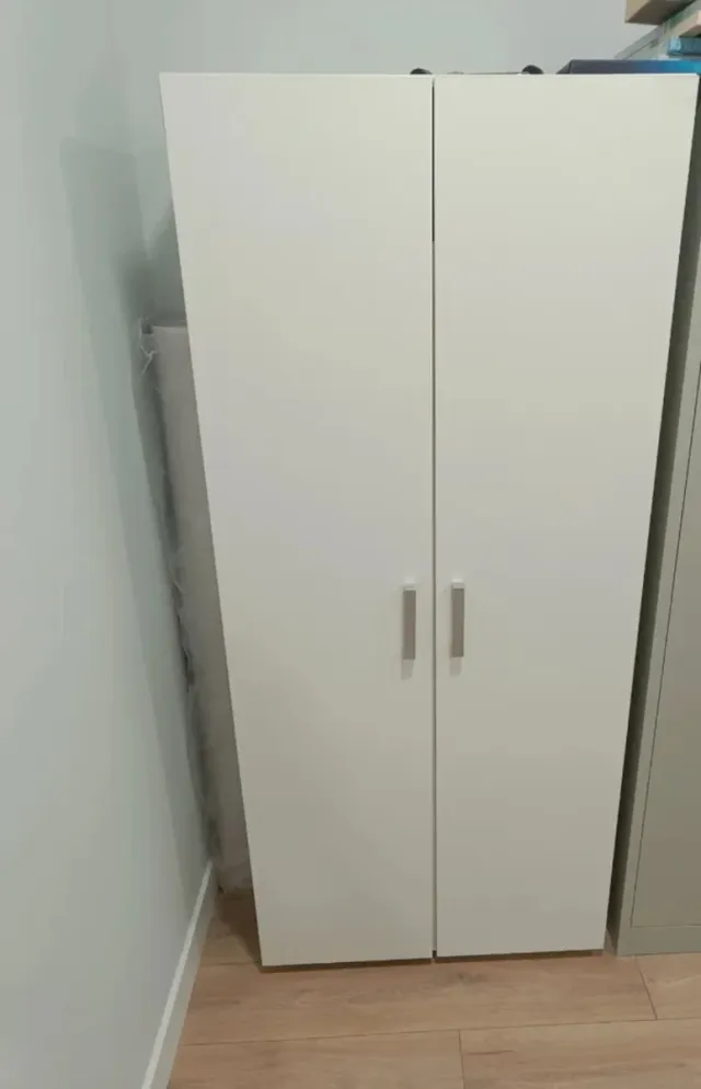 Mueble Escobero Blanco