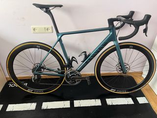 Bicicleta CANYON SRAM Red 12 vel. Talla M 55/56