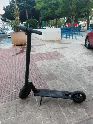 Patinete Eléctrico Negro