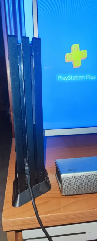 Consola Sony PlayStation 4 Pro Negra + accesorios 