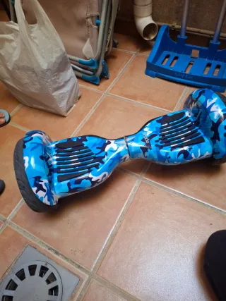 Patin electrico camuflaje azul