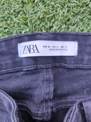 Pantalones vaqueros negros Zara hombre Talla M