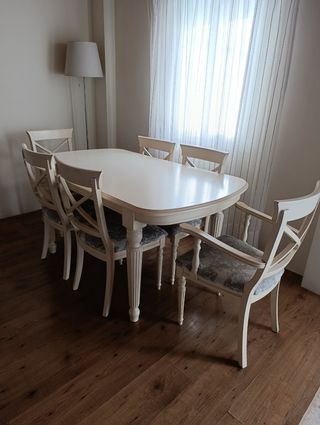 Mesa comedor clásica con 6 sillas – madera maciza