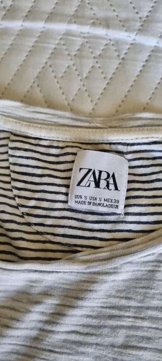Maglietta Zara a righe bianche e nere taglia S