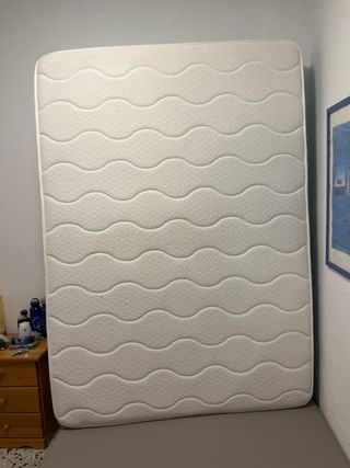 Colchón y somier 135x190