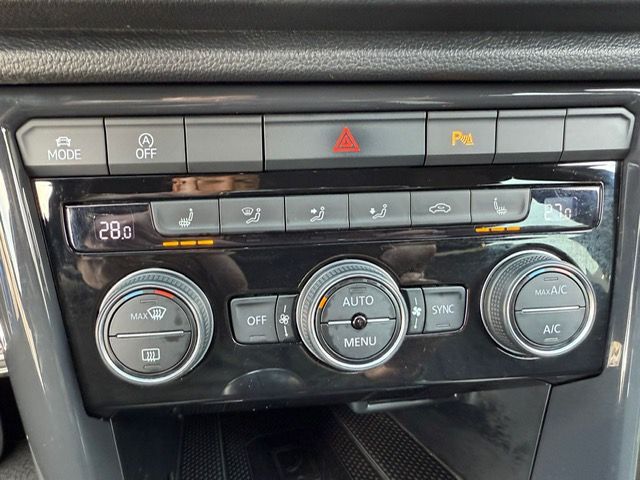 Volkswagen T-Roc 2019