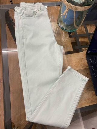 Vaqueros pitillo verde agua Nunu talla 40