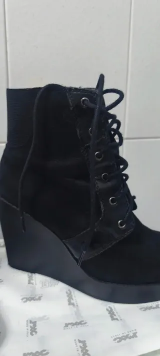 Botines Negros.Zara .Talla 37