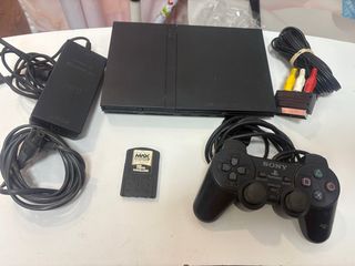 Consola Sony PS2 Negra + Accesorios