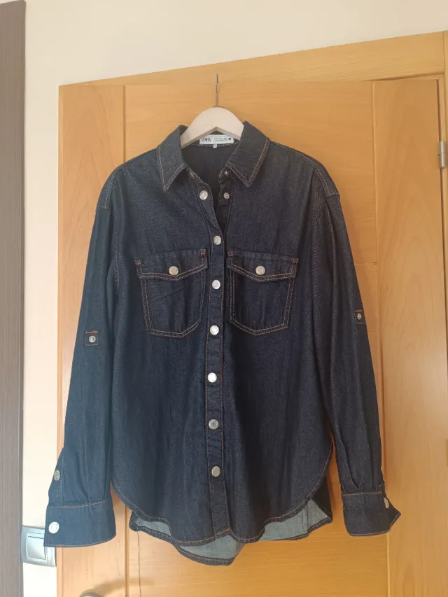 Camisa o sobrecamisa Zara azul