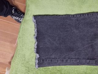 Jeans neri comodi sfrangiati taglia 14+