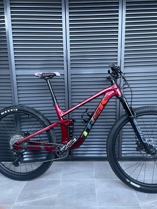 Bicicleta Trek Top Fuel 8 Gen 3