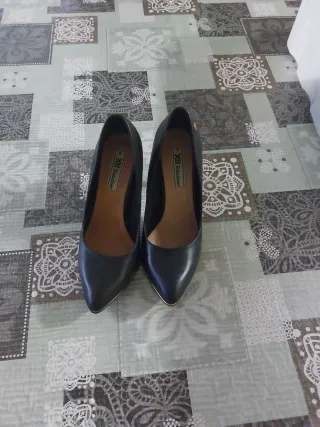 Zapatos de fiesta Xti negros