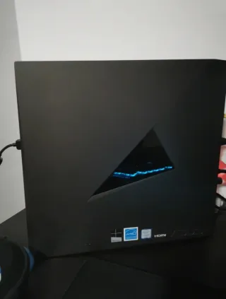 ASUS ROG GR8II PC Gaming + 2 mandos
