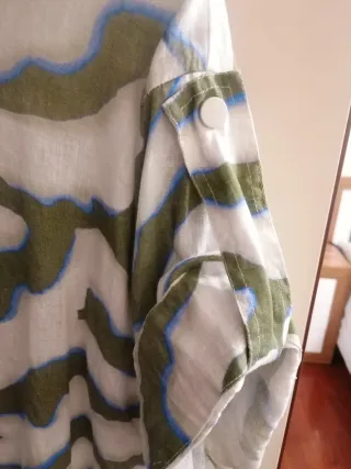 Camisa Parfois Estampada Verde y Blanca