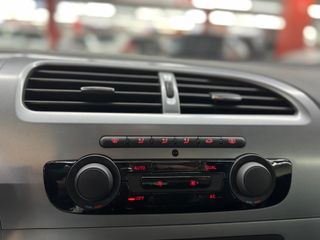 SEAT Leon 2011 !!!31.000KM!!! UN SOLO PROPIETARIO 