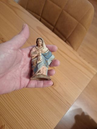 Figuras de Belén Antiguas a restaurar 
