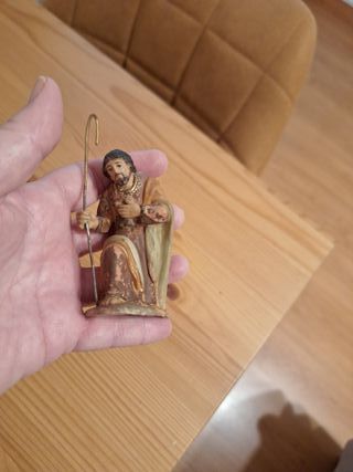 Figuras de Belén Antiguas a restaurar 