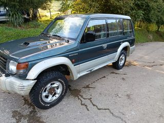 Mitsubishi Montero 1992