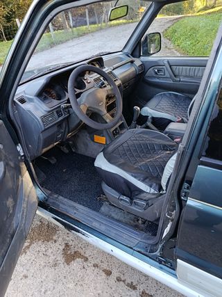 Mitsubishi Montero 1992