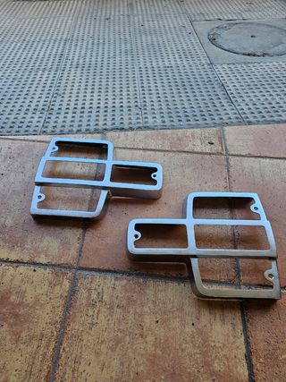 Embellecedores pilotos seat 131