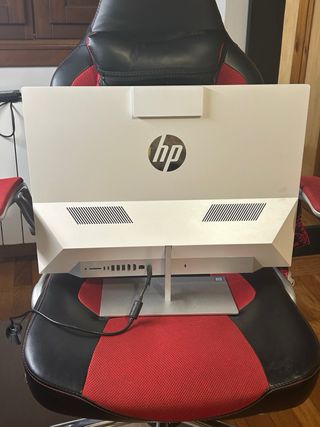 HP Pavilion 24-xa0922ns Plata 