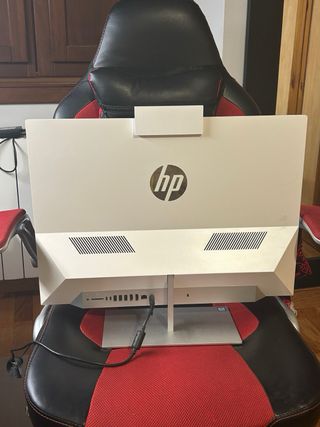 HP Pavilion 24-xa0922ns Plata 
