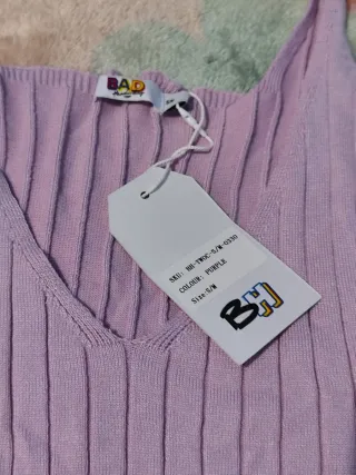 Camiseta tejida BAD morada talla S/M