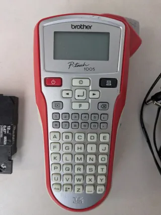 Impresora de etiquetas Brother P-touch 1005