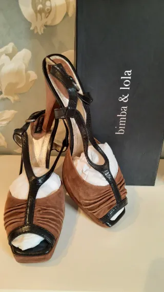 Sandalias Bimba y Lola Tacon 