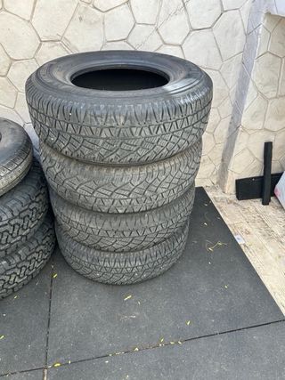 Neumáticos 215/75 R15 4x4
