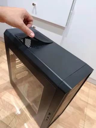 Caja Torre PC Negra