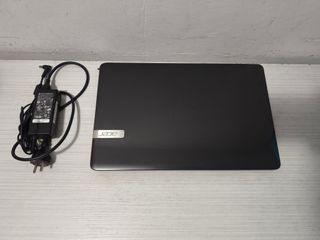 Portátil Acer i3 2.2GHz 8GB RAM 120GB SSD