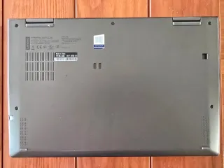 Lenovo Thinkpad X1 Yoga G4 i5 16GB 250GB