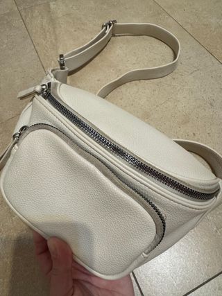 Riñonera Pull&Bear blanca