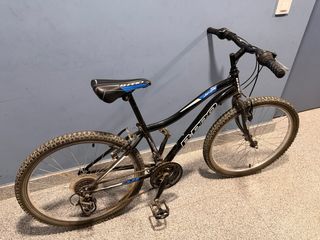 Bici B-Pro JR 24 Negra y Azul