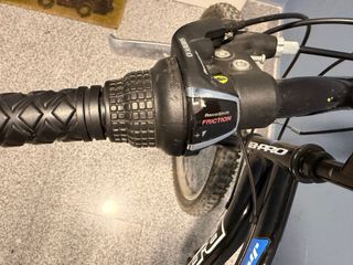 Bici B-Pro JR 24 Negra y Azul