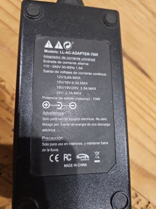Cargador C-LINK Universal PC